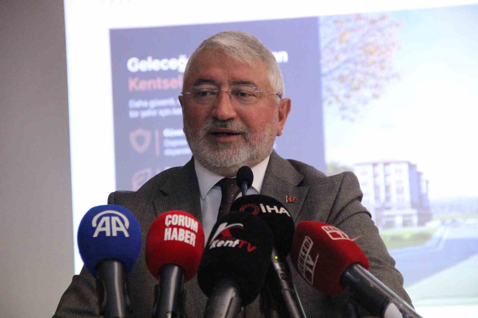 corumda iki mahallede gerceklestirilecek kentsel donusum projeleriyle ilgili vatandaslar bilgilendirildi 2 zQdE3CQa