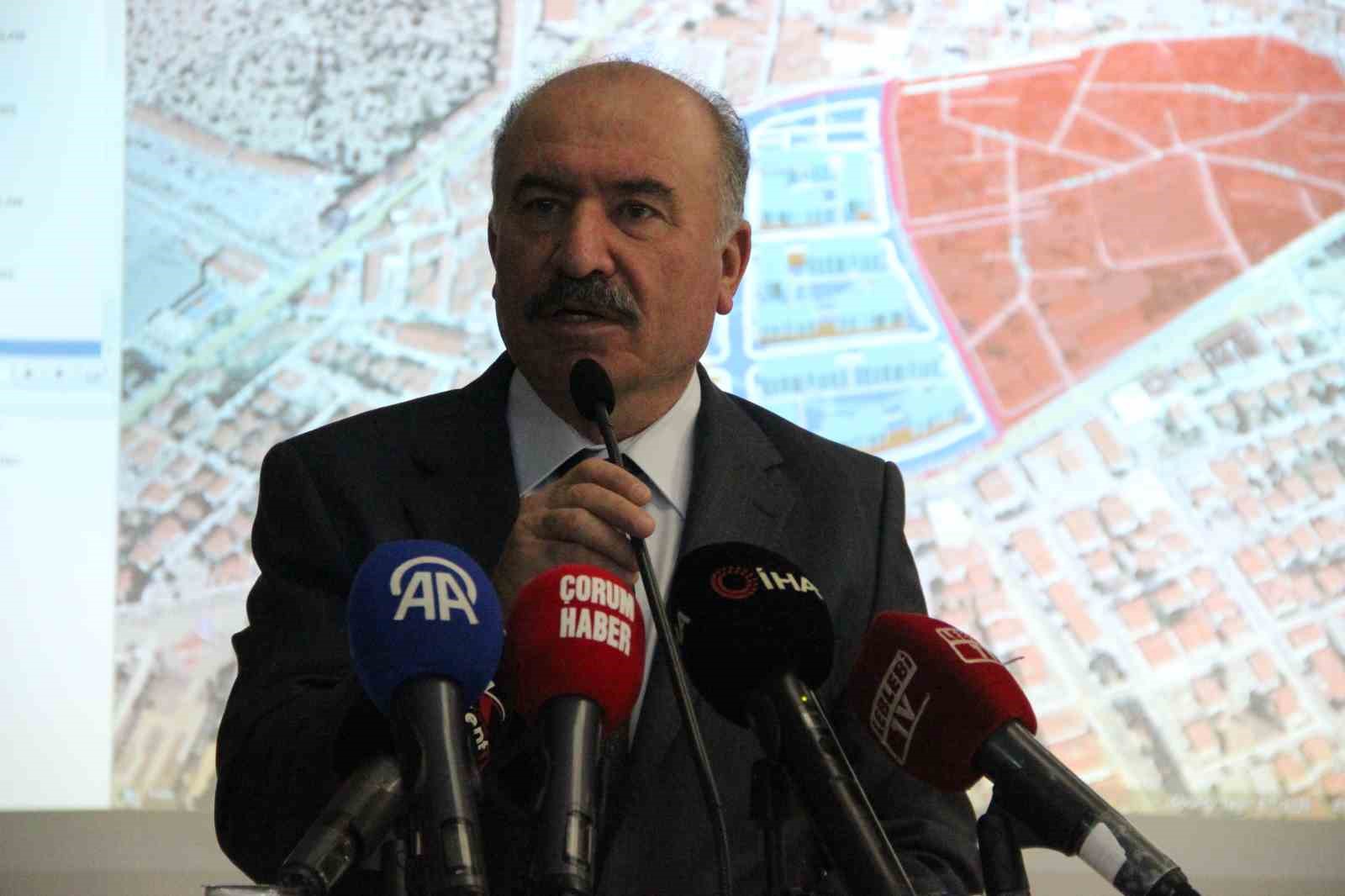 corumda iki mahallede gerceklestirilecek kentsel donusum projeleriyle ilgili vatandaslar bilgilendirildi 3 tMbNXv6W