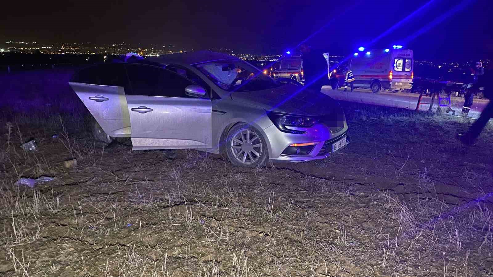 corumda iki otomobil carpisti 8 yarali 3 sSClziqM