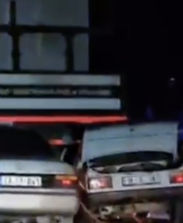 corumda-iki-otomobil-park-halindeki-vince-carpti-1-olu-1-yarali-2YZOQukK.jpg
