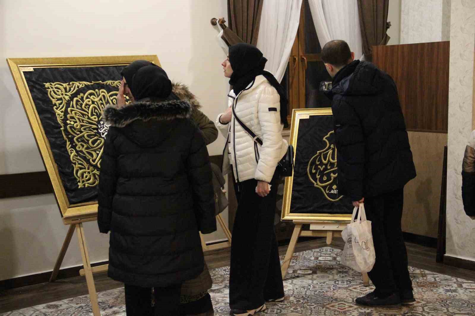 corumda kadir gecesinde kutsal emanetlere yogun ilgi 15 9sGErXc9