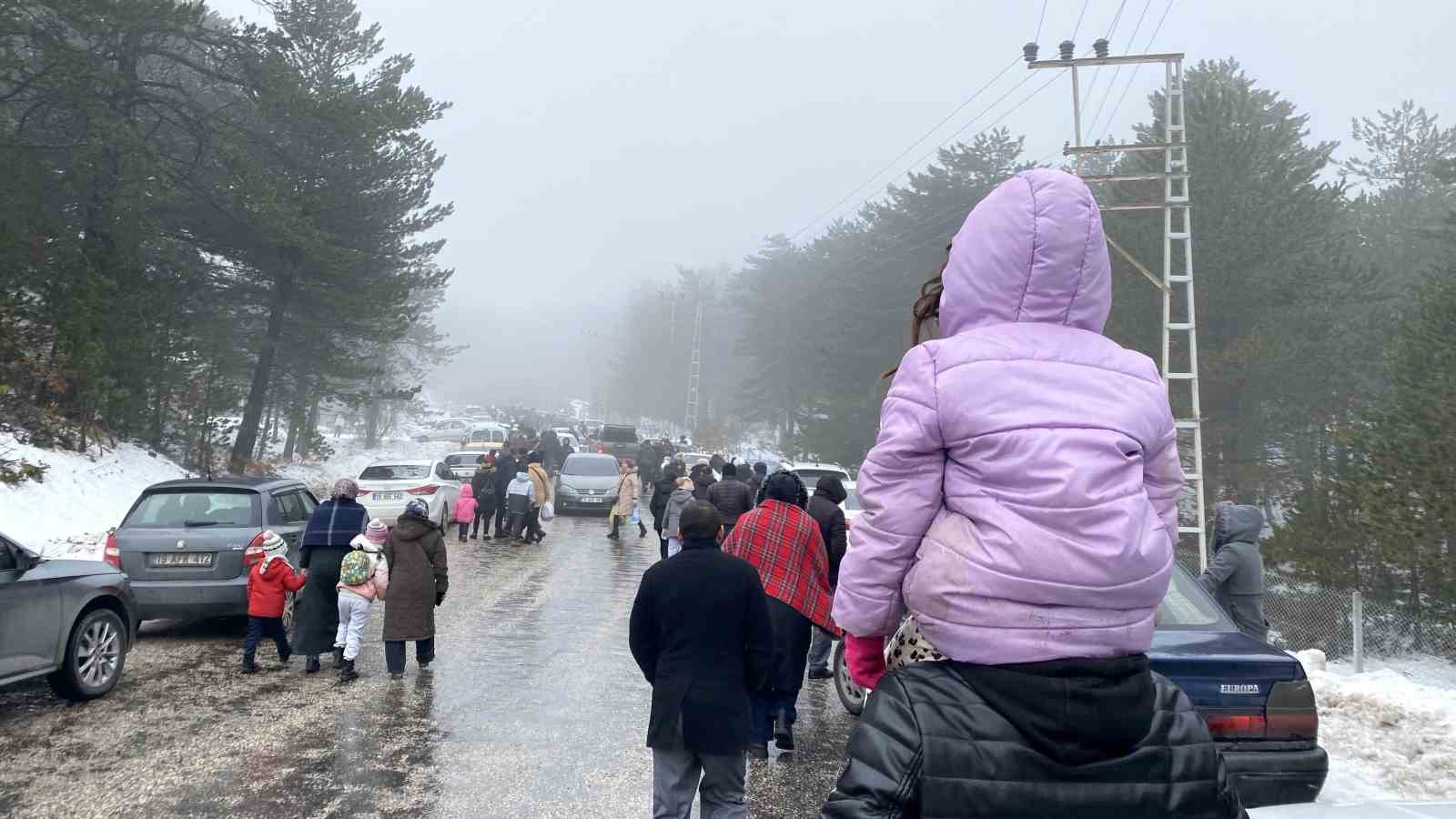 corumda kar festivali vatandaslarin akinina ugradi 3 apWNhleW