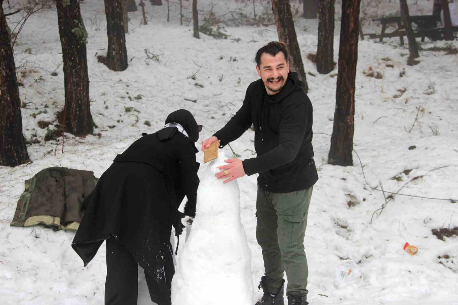 corumda kar festivali vatandaslarin akinina ugradi 5 fkZzU1da
