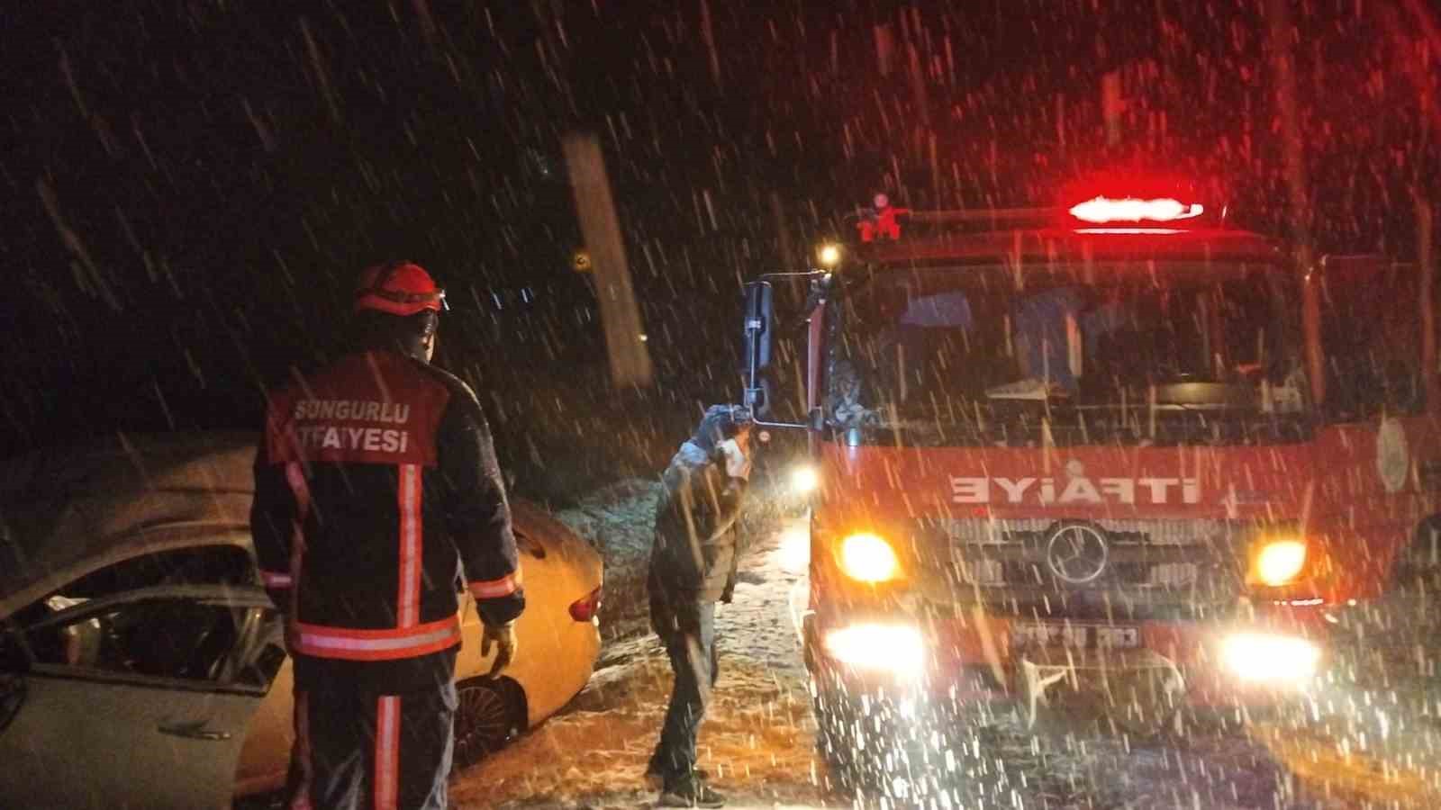corumda kar yagisi kazayi beraberinde getirdi 7 yarali 2