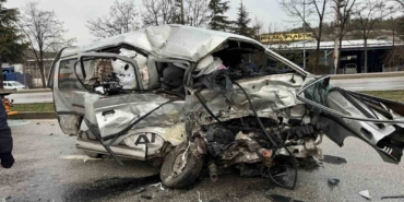 corumda-otobus-ile-minibus-carpisti-1i-agir-7-yarali-misnQIDX.jpg