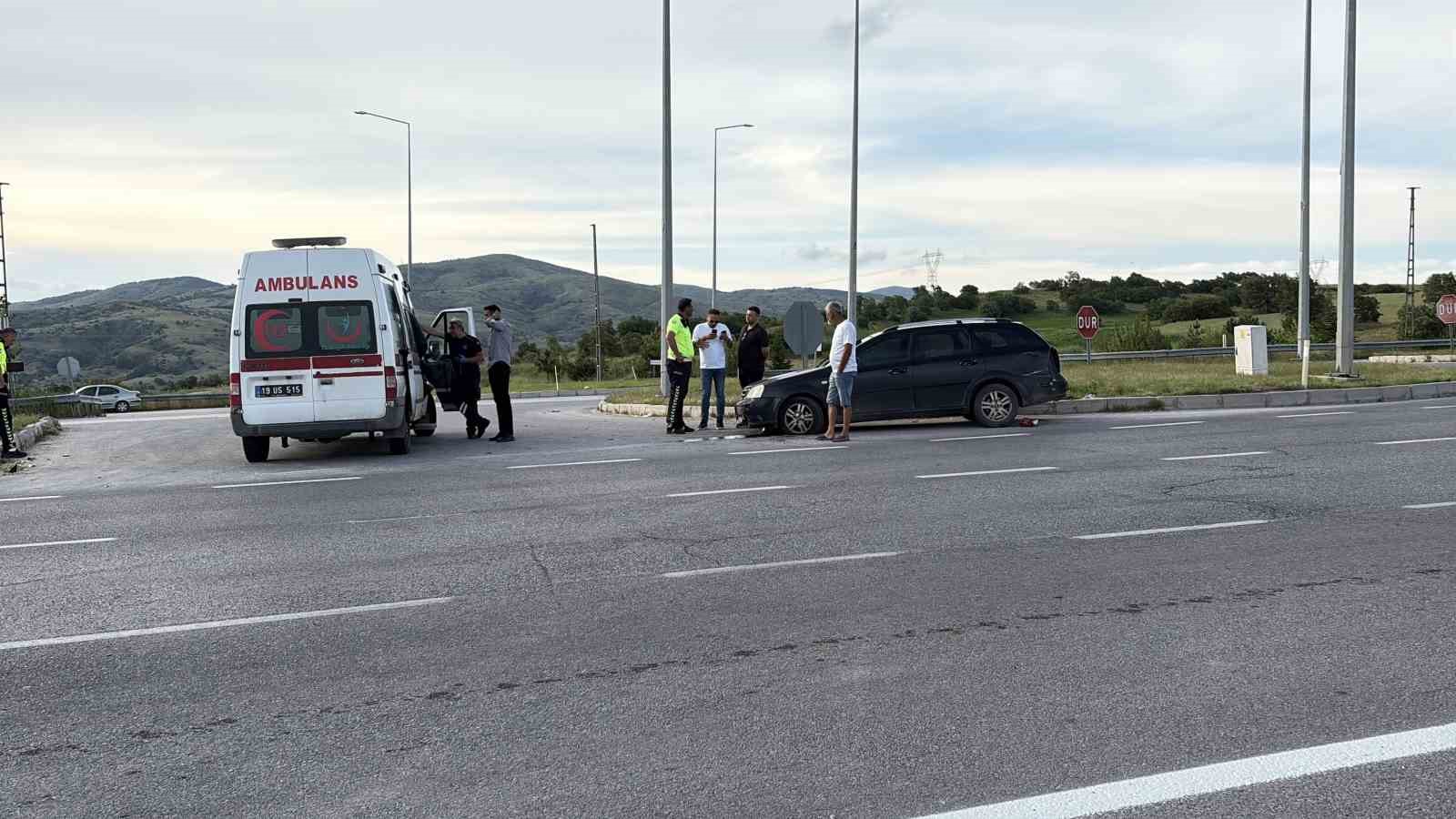 corumda otomobil ile tanker carpisti 4 yarali 1 nuHS4aJJ