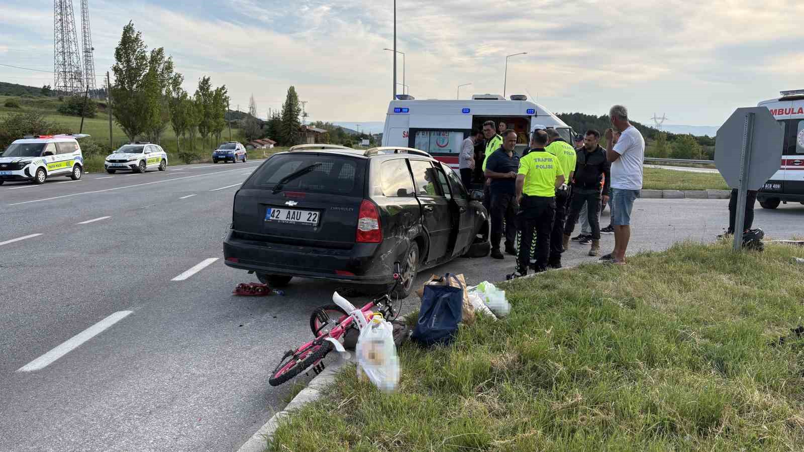 corumda otomobil ile tanker carpisti 4 yarali 4 9mXkrORP
