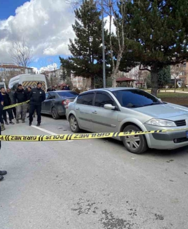 corumda-park-halindeki-otomobilde-30-yasindaki-sahis-olu-bulundu-I3zT8Bmh.jpg