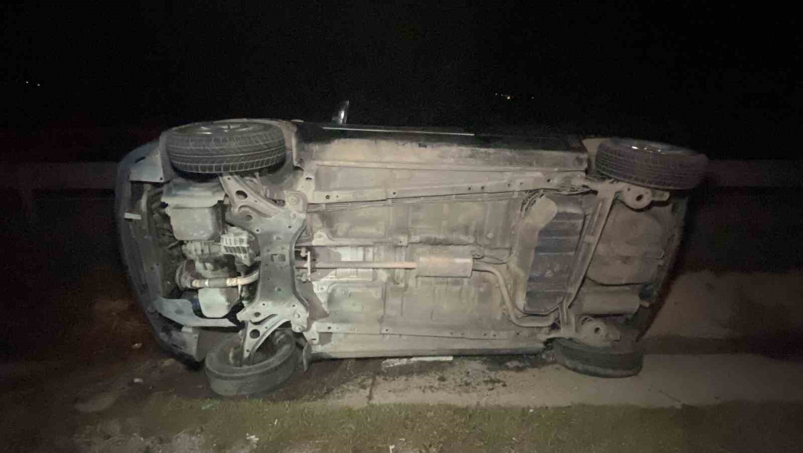 corumda refuje carpan otomobil yan yatti 1i bebek 3 yarali 2 cvkh2nvq