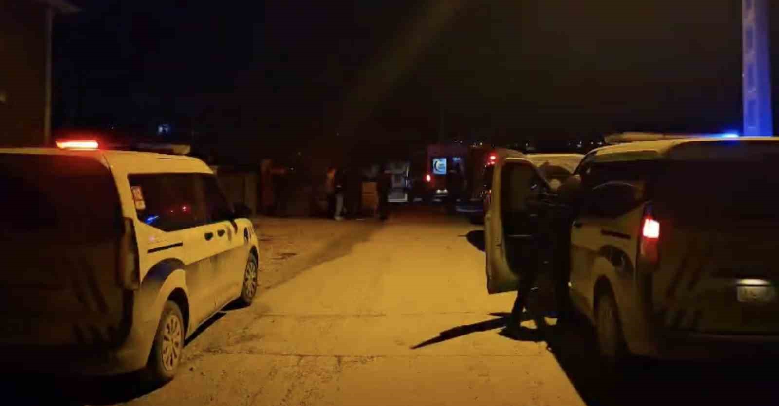 corumda silahli kavga 1 yarali 0 WvLhMt7I