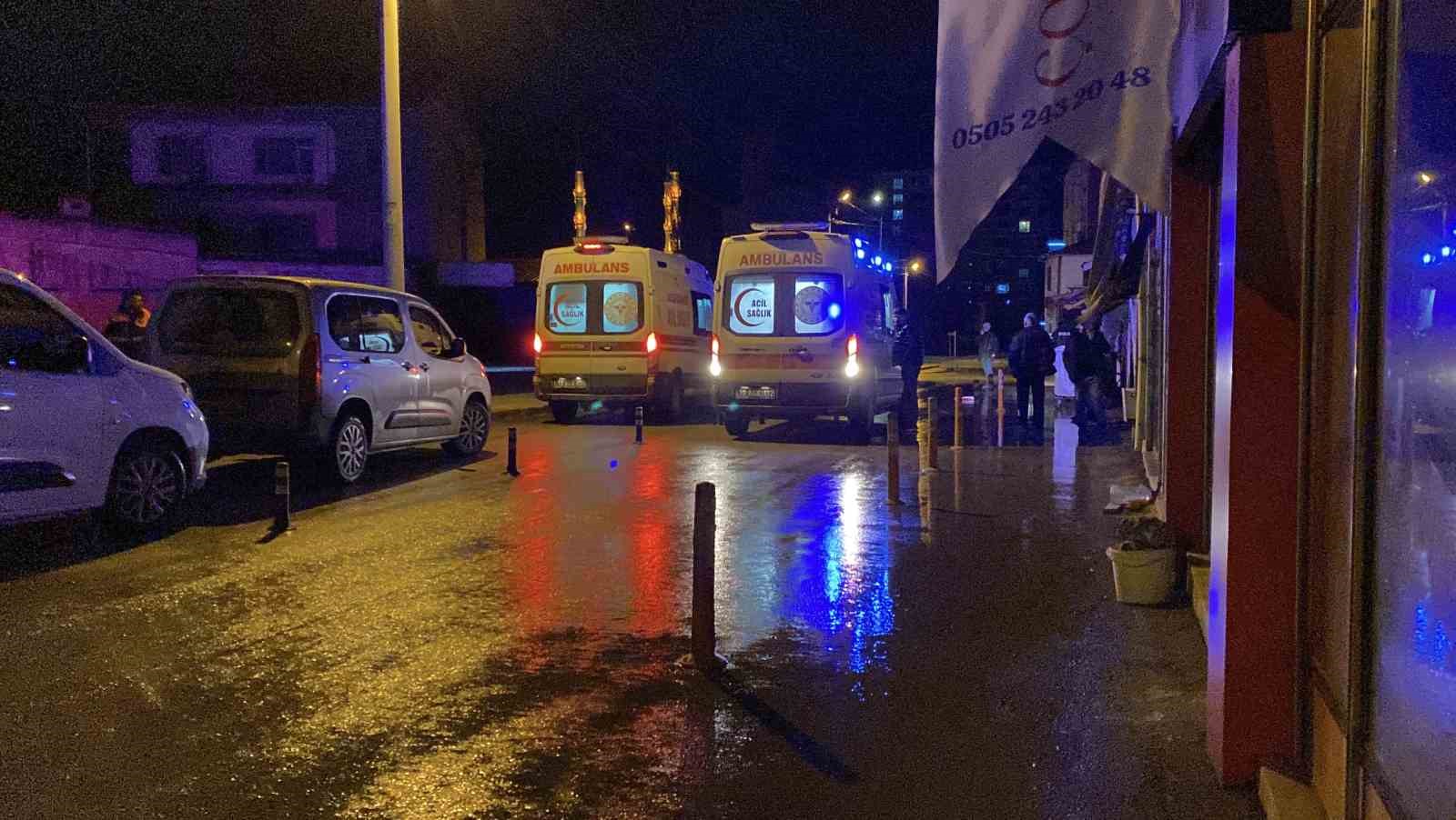 corumda silahli saldiri 2 genc yaralandi 0