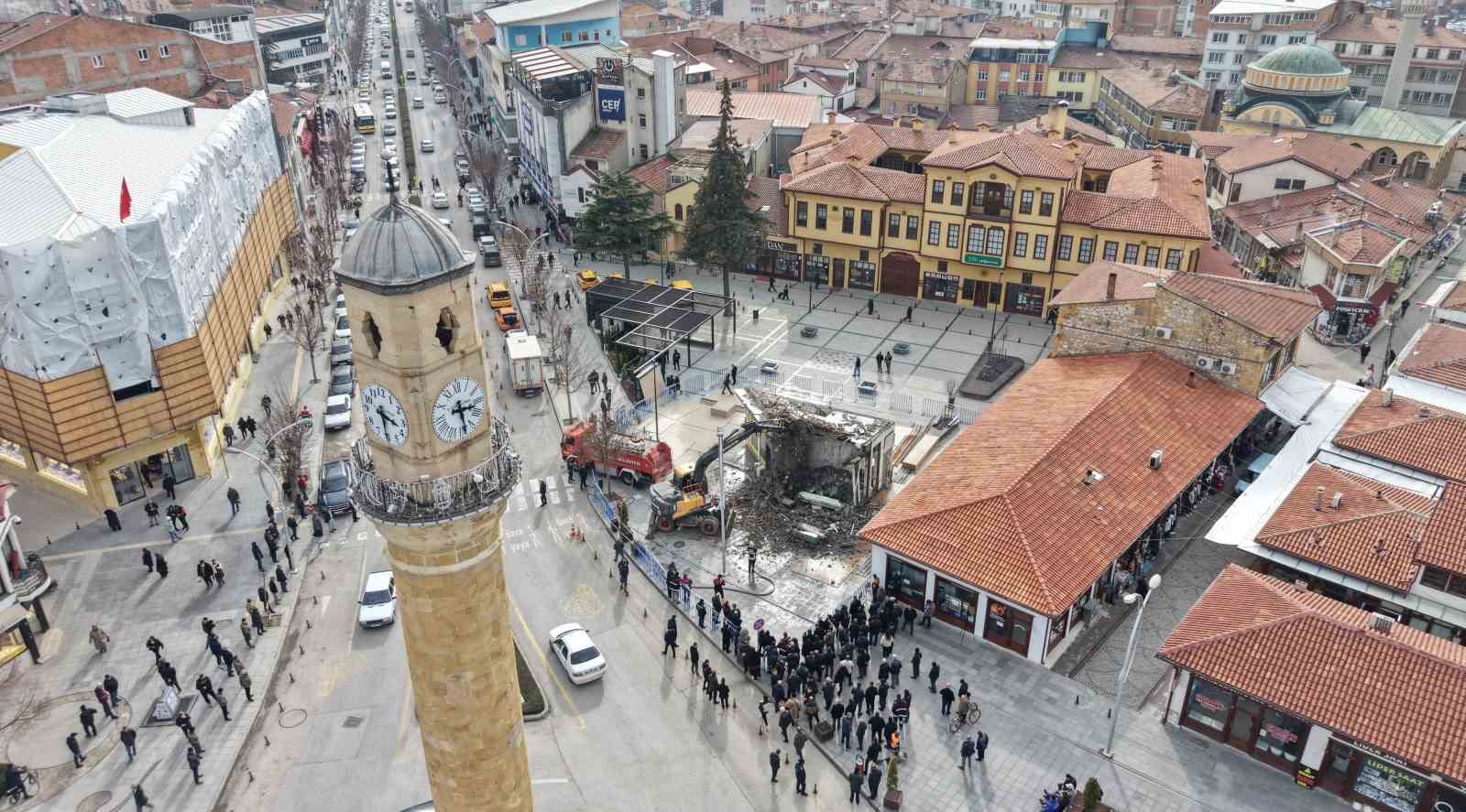 corumda son binanin da yikilmasiyla tarihi siluet gun yuzune cikti 1 YaLSuUTz