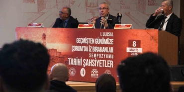 corumda-tarihe-iz-birakanlar-sempozyumda-anlatildi-pWta18fC.jpg