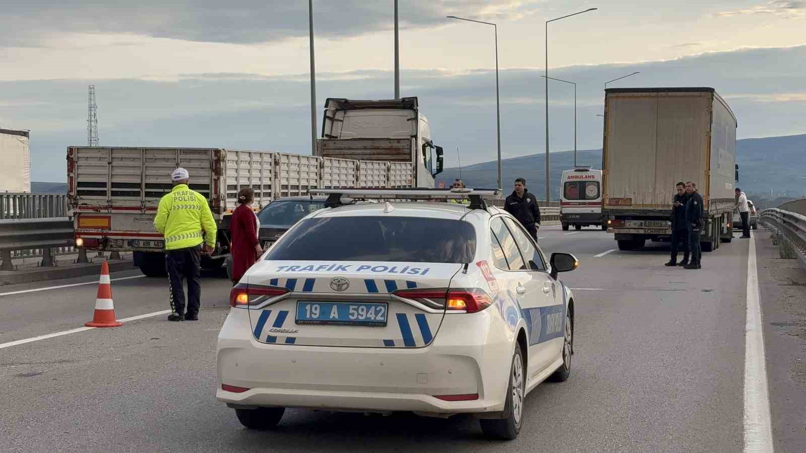 corumda tirla otomobil carpisti 1 yarali 6 Ol84lLKJ