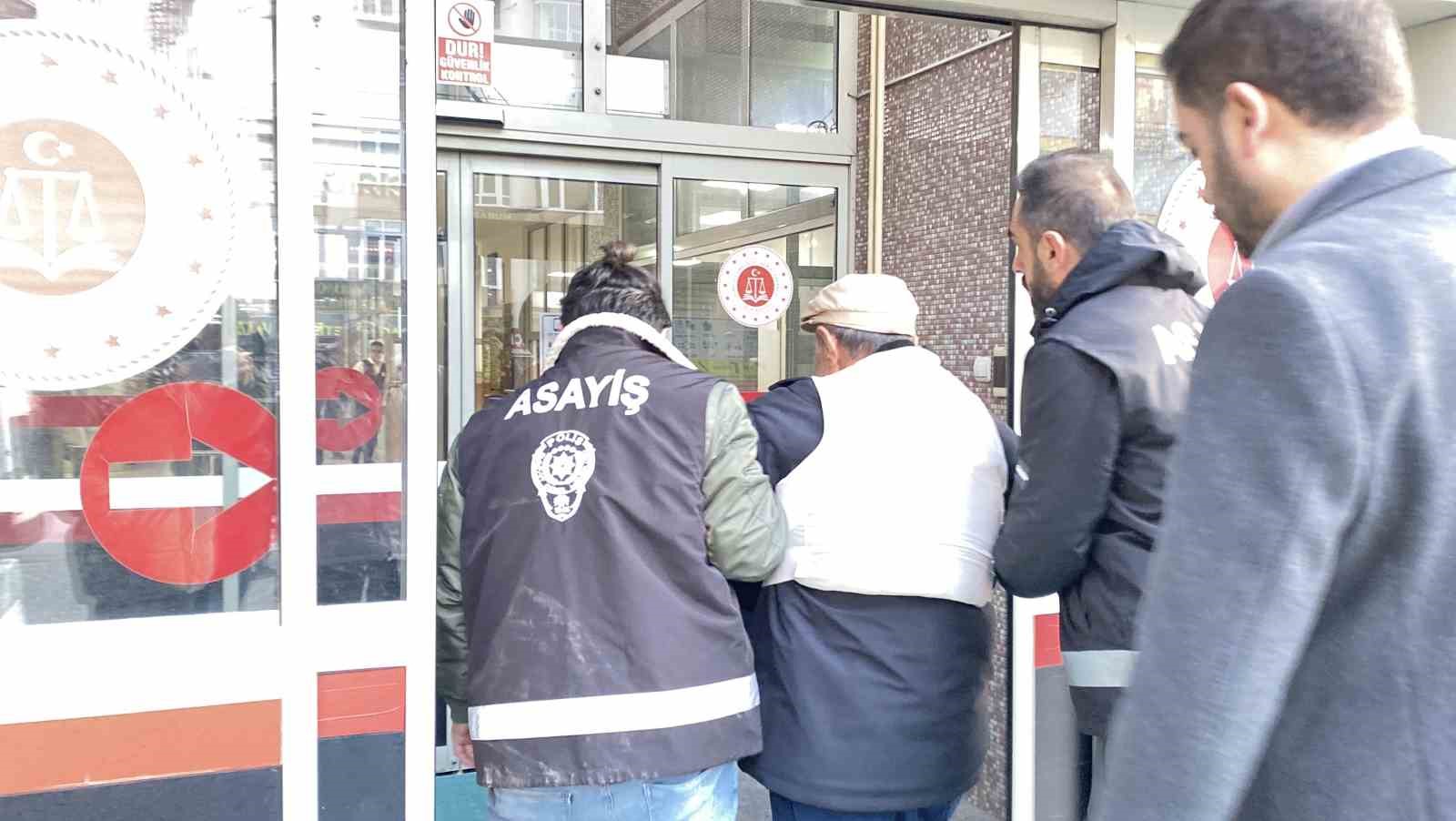 corumda yasli adamin canice oldurulmesiyle ilgili 4 zanli adliyeye sevk edildi 1 uPYKqNcE