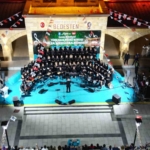 corumda-yaza-merhaba-konseri-yogun-ilgi-gordu-BB17W3mX.jpg