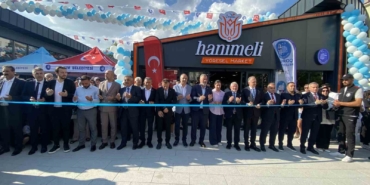 corumda-yerel-ureticilerin-urunlerini-vatandaslarla-bulusturan-market-hizmete-acildi-XuZJGZeA.jpg