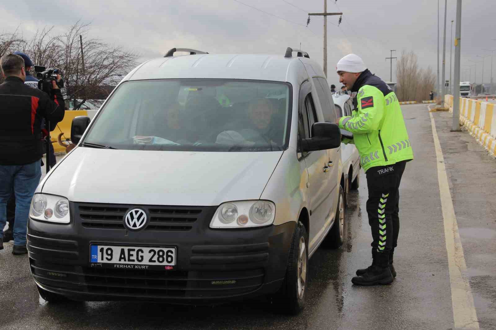 corumda yilbasi mesaisi bin 271 guvenlik personeli sahada 3 BN9aM2uh
