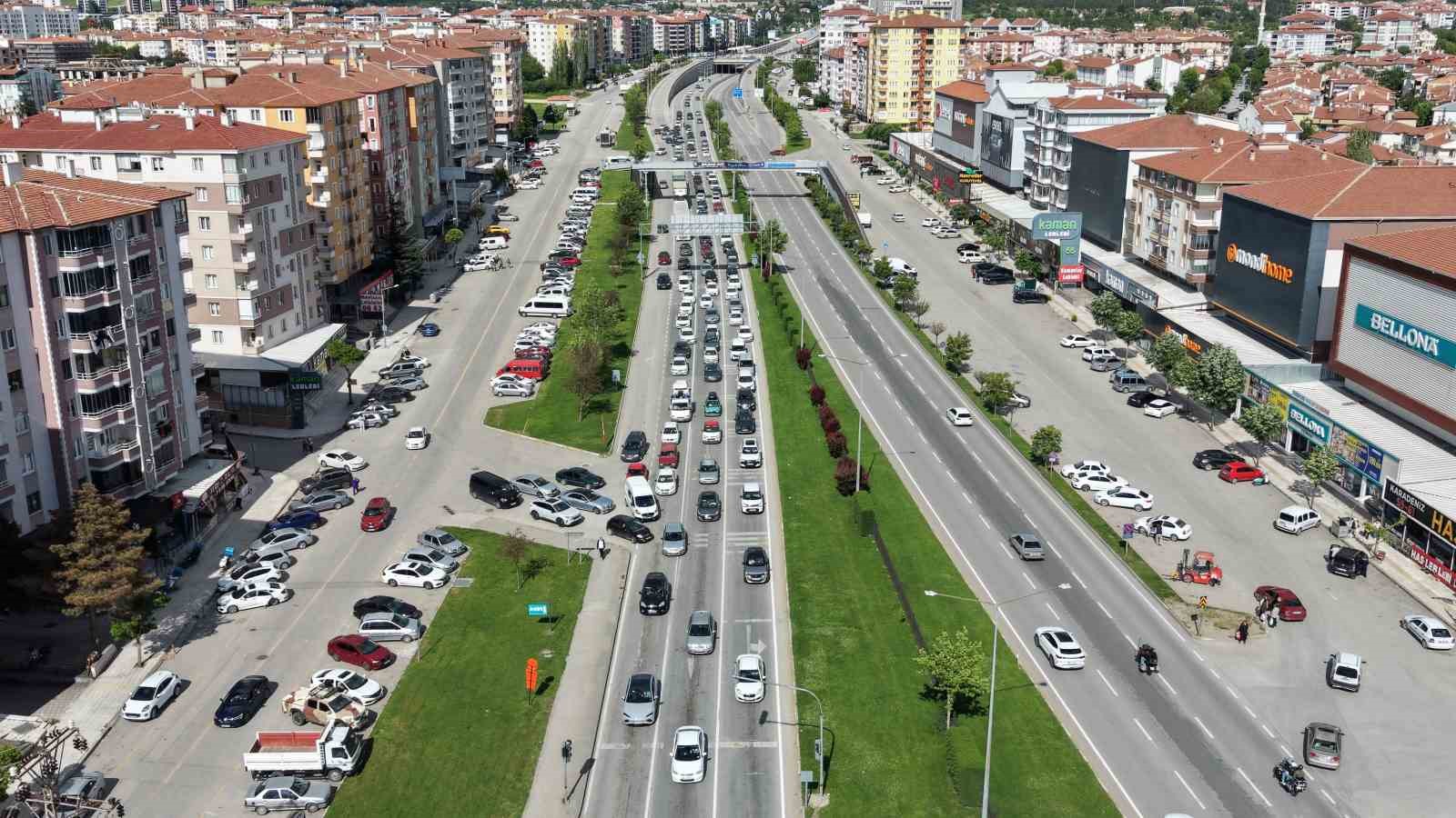 corumda yollarda bayram donusu yogunlugu 0