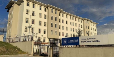 corumda-yurtta-yemek-yedikten-sonra-rahatsizlanarak-hastaneye-basvuran-ogrenci-sayisi-77ye-yukseldi-nj5psTlI.jpg