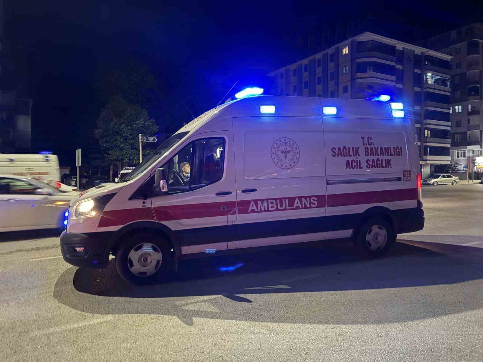 corumda zincirleme kaza 2 yarali 3