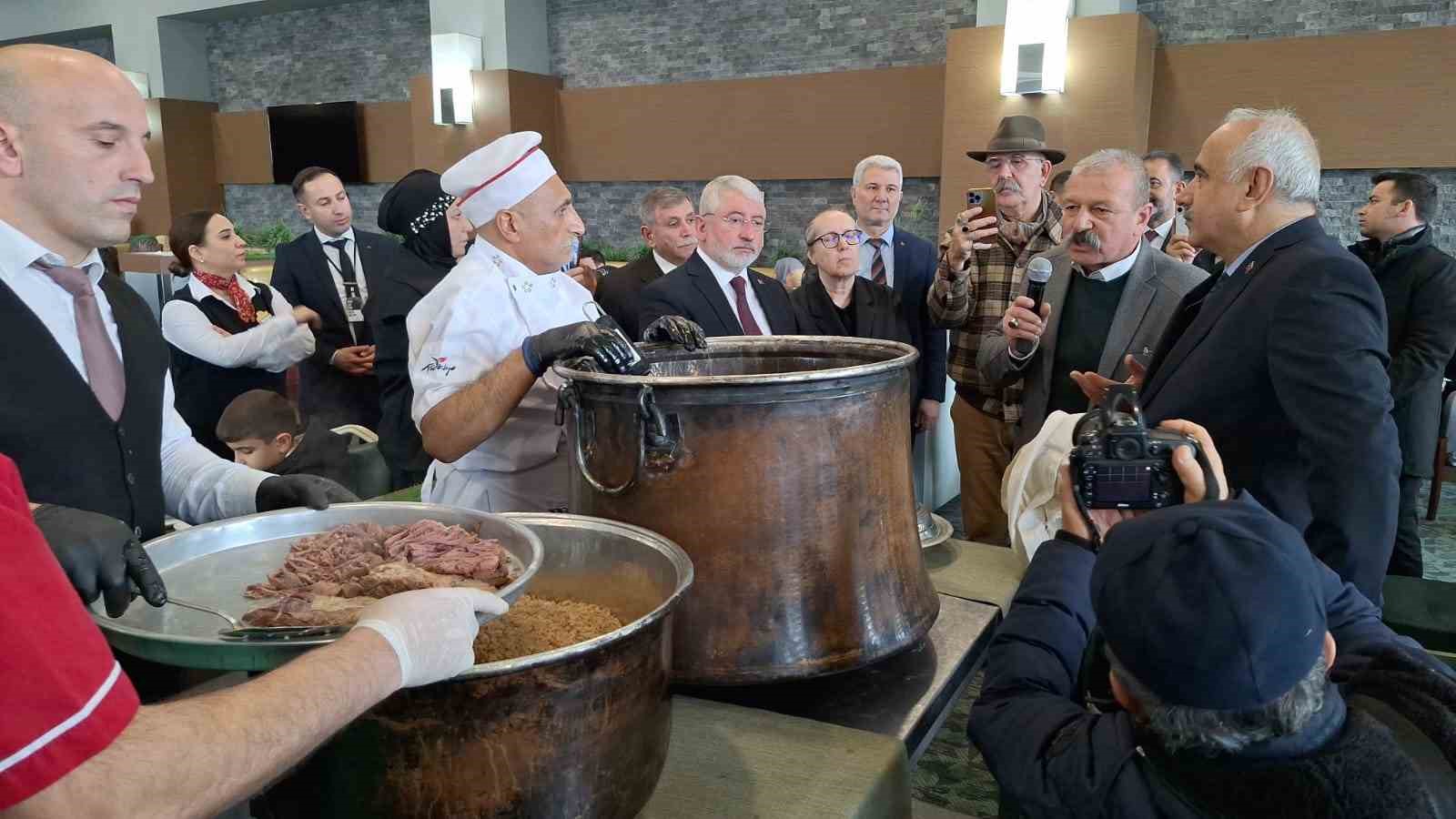 Çorum’un lezzetleri dünyaya açılıyor: Hedef gastronomi şehri olmak 10 corumun lezzetleri dunyaya aciliyor hedef gastronomi sehri olmak 6 BCbLEqqg