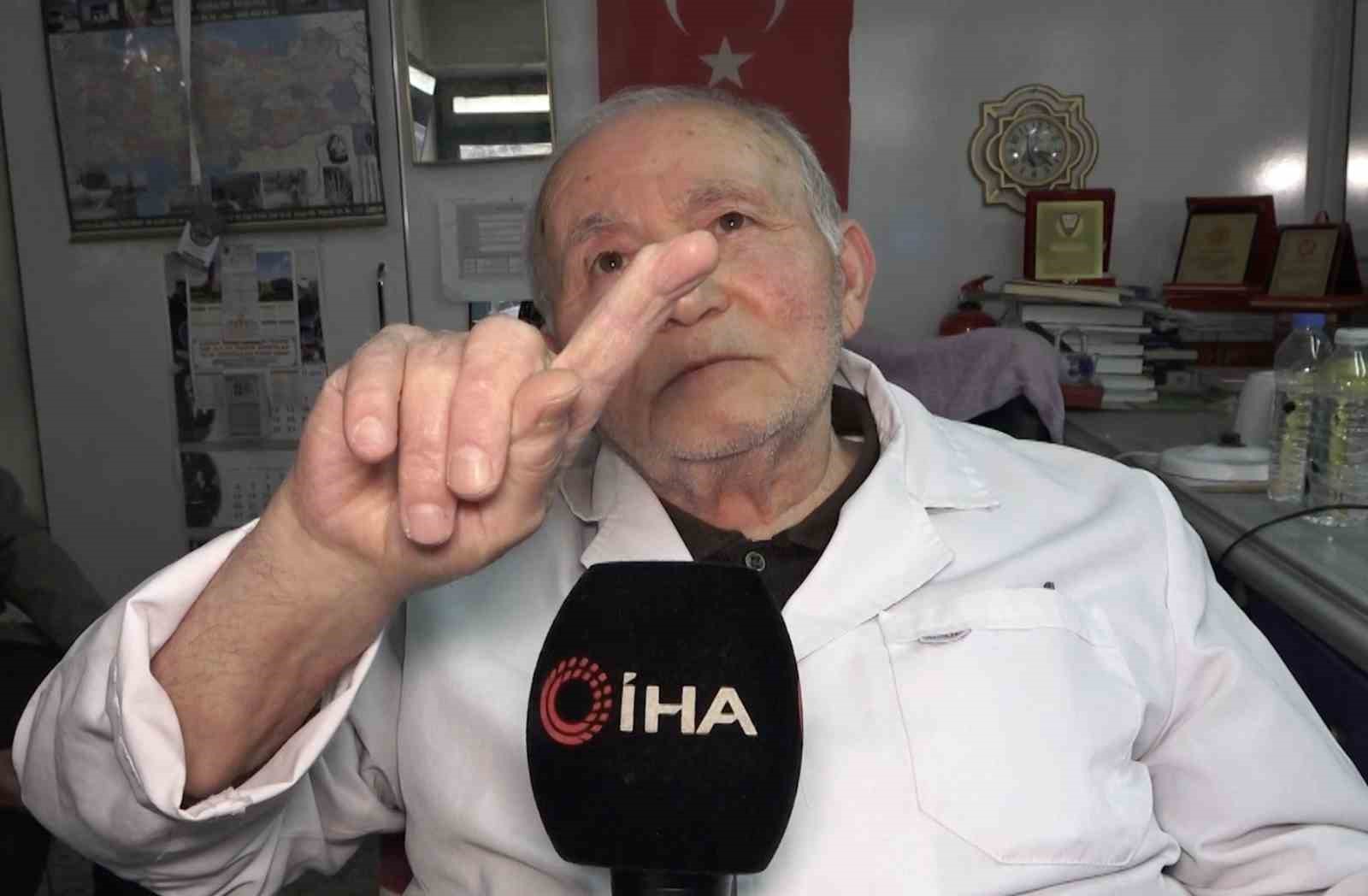 corumun muthis berberi 82 yasinda 66 yillik meslegine devam ediyor 3 RfQJgW4s