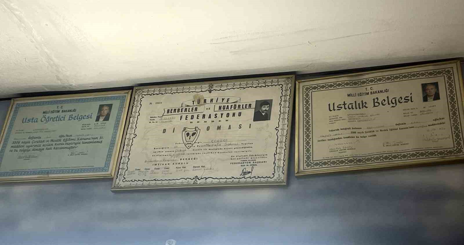 corumun muthis berberi 82 yasinda 66 yillik meslegine devam ediyor 4 48LuRqPi