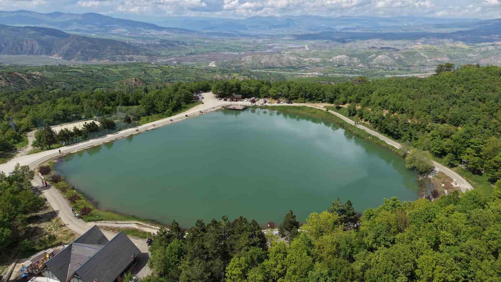 corumun sakli cenneti yesil gol dogaseverlerin gozdesi oldu 2 N5MAr84h