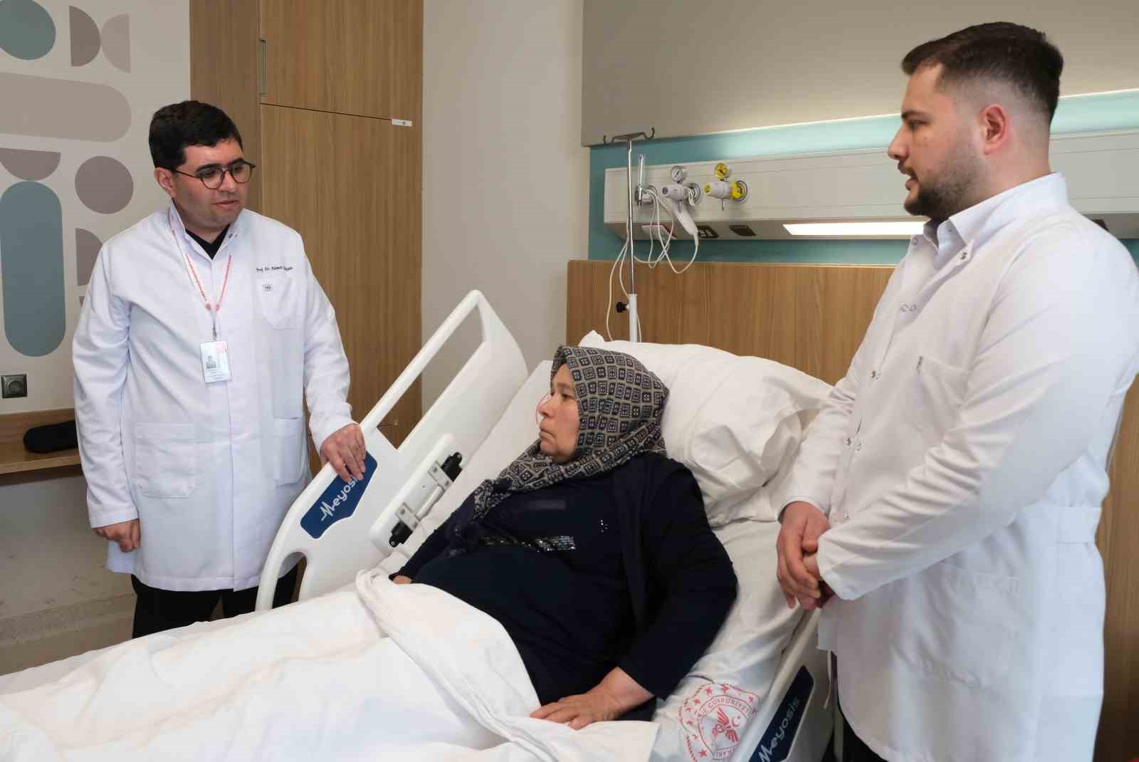 Çözüm bulamadığı bel ağrısından ‘ağrı pili’ ile kurtuldu 6 cozum bulamadigi bel agrisindan agri pili ile kurtuldu 2 HHznD9Pz