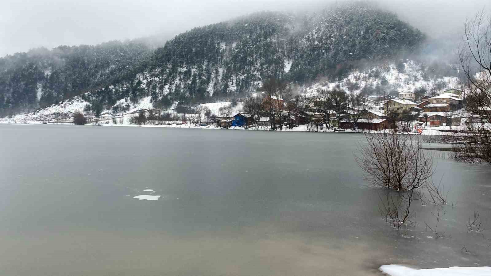 cubuk golu buz tuttu 1
