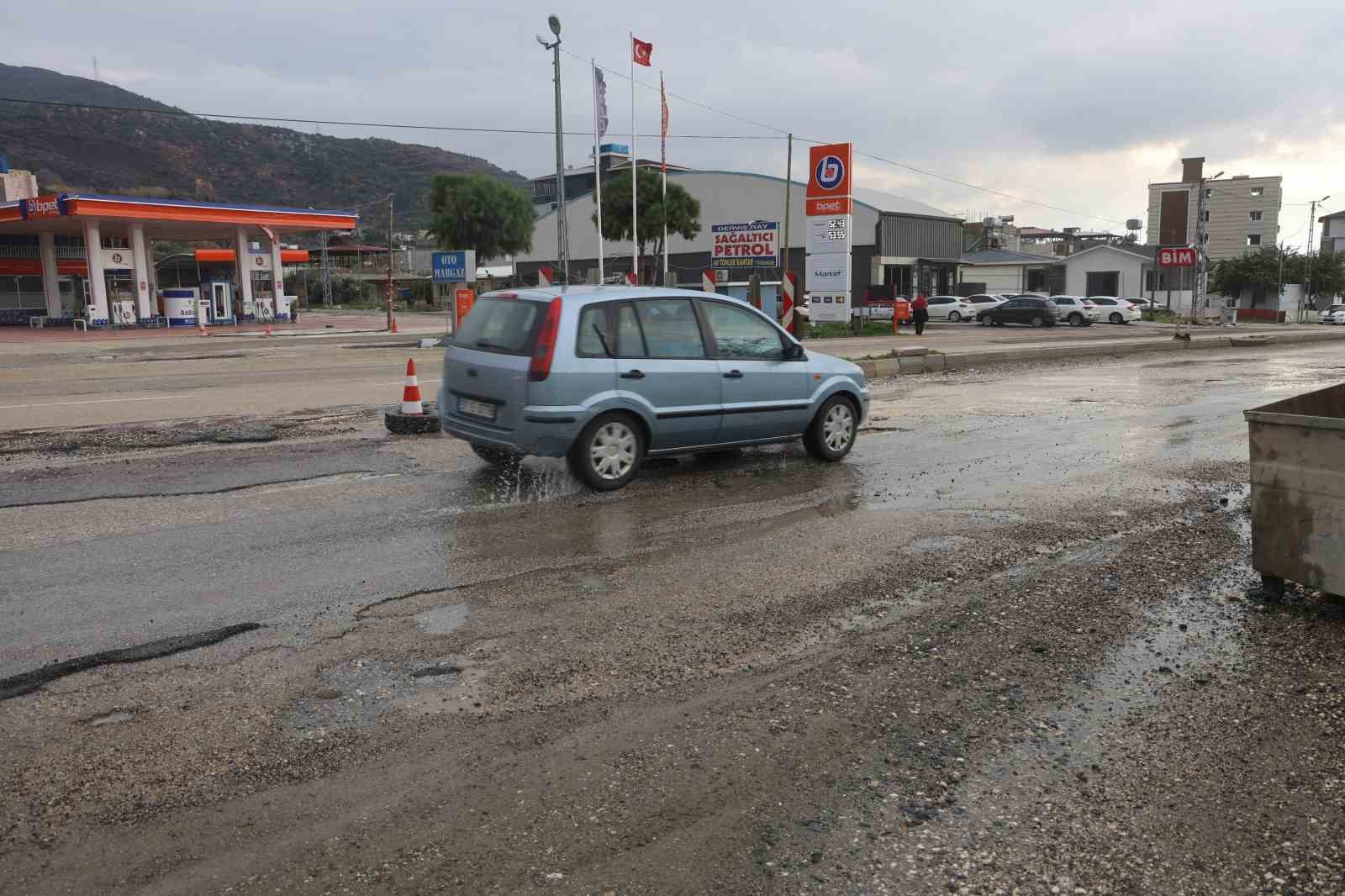 cukura dusen araclari durdurmaya calisti basarisiz oldu 2 wDHmi36i