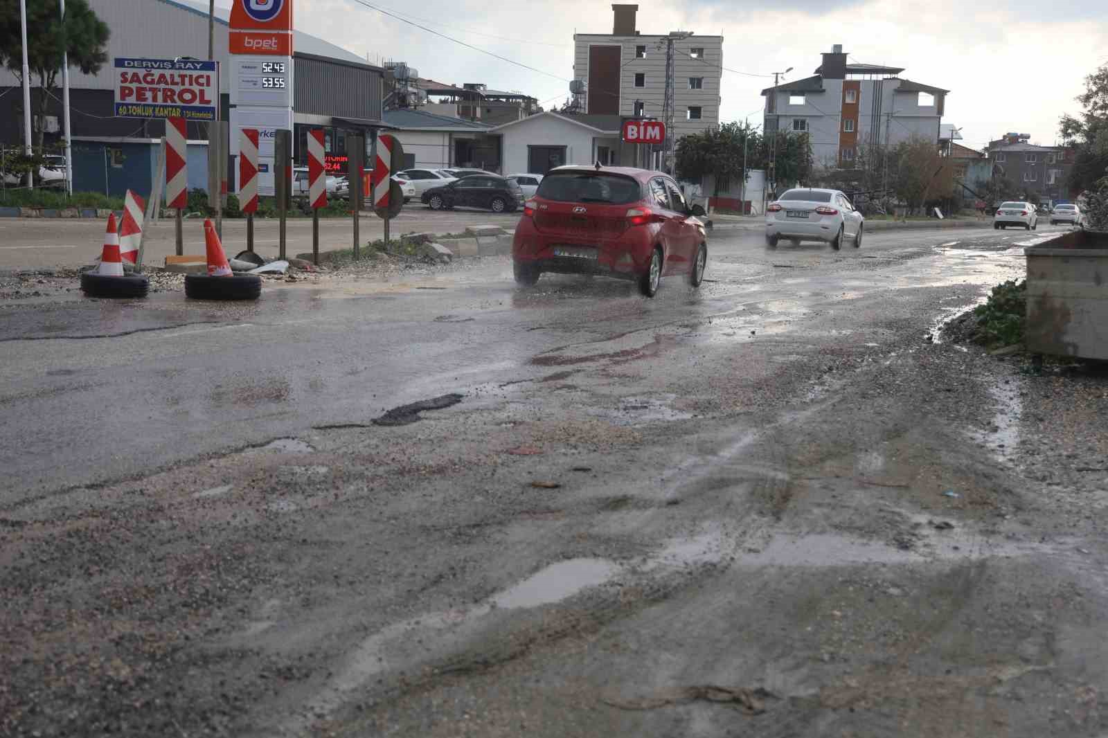 cukura dusen araclari durdurmaya calisti basarisiz oldu 3 dRPPklIe