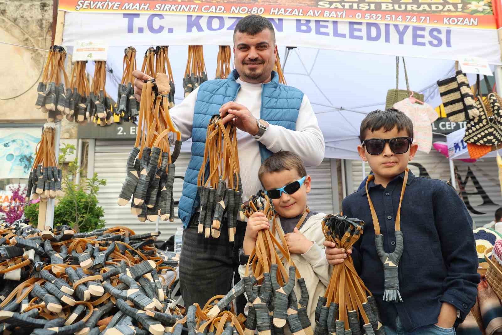 cukurovanin simgesi sapan festivale damga vurdu 0 g9n8WwXd