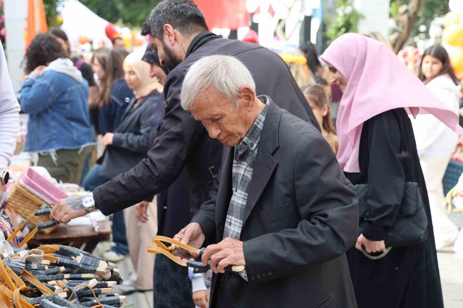 cukurovanin simgesi sapan festivale damga vurdu 1 LwYi8Ofw