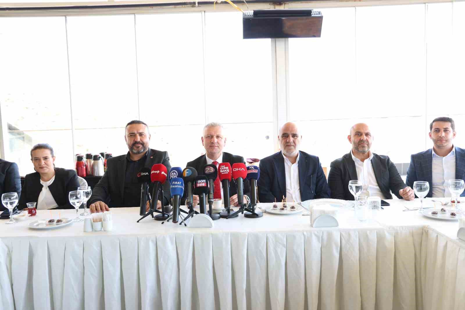 cumhurbaskani basdanismani saral kibrisin kaderi turkiyenin kaderidir 2