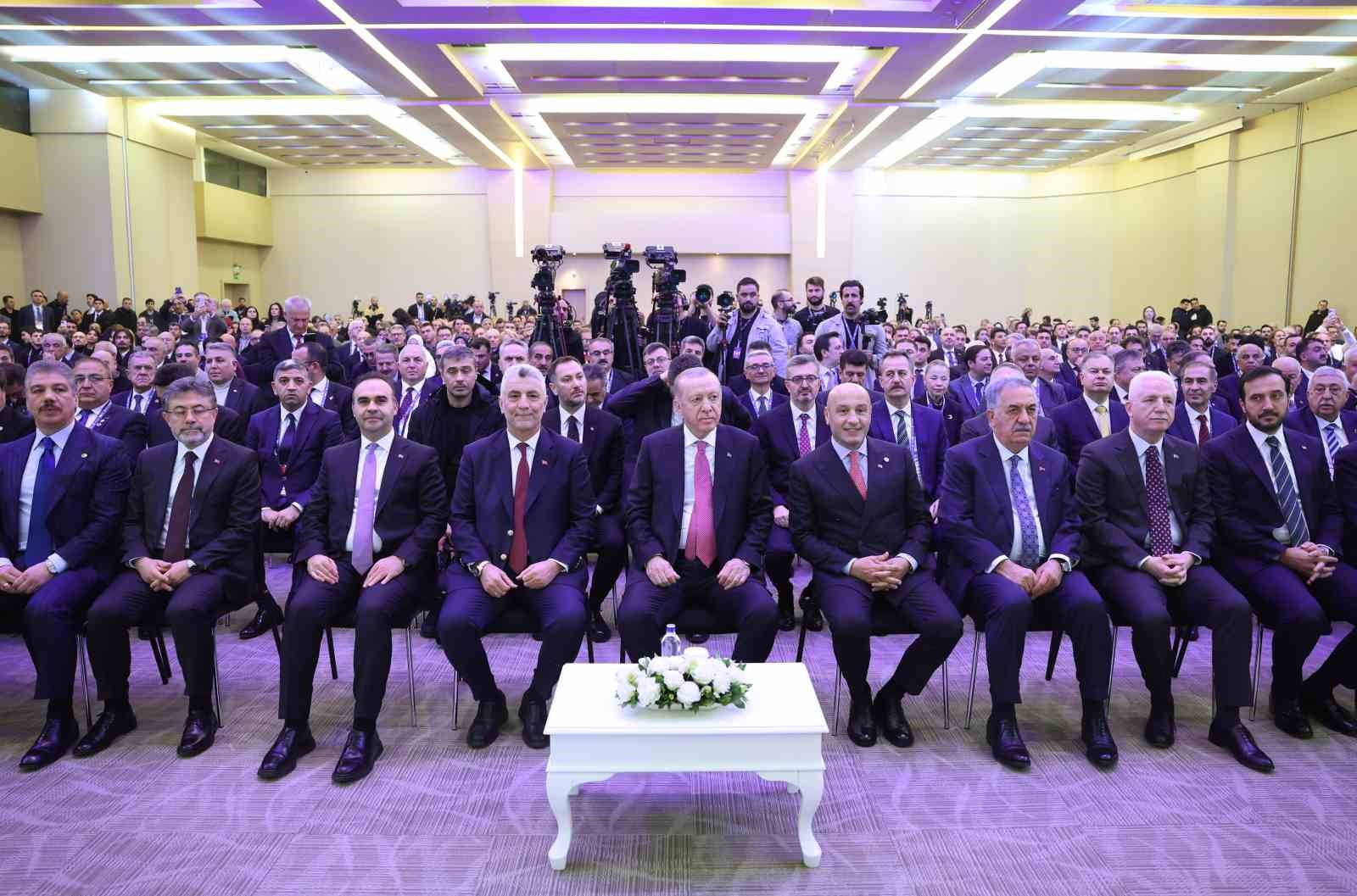 cumhurbaskani erdogan 2025 yilinda ihracat rekoru kirildi 4 zF9bF5Gm