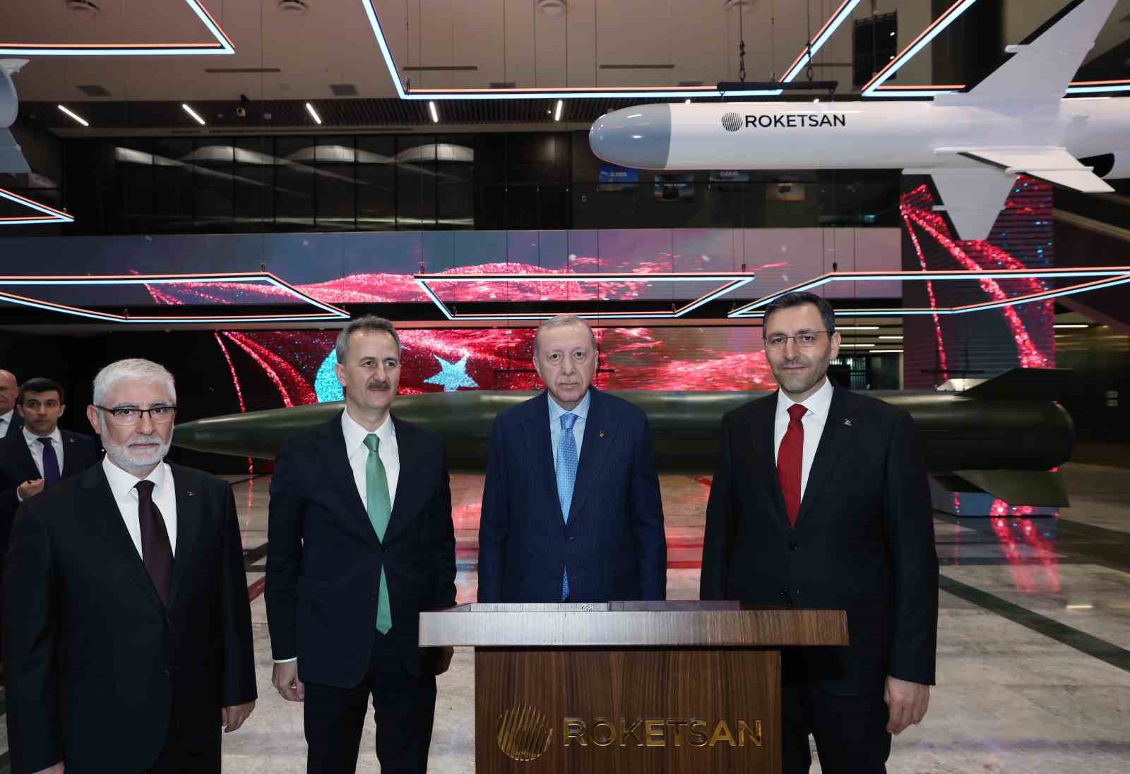 cumhurbaskani erdogan 2028de 11 milyar dolarlik ihracat hacmini yakalayacak insallah savunma ihracatinda dunyada ilk 4psty6Xi