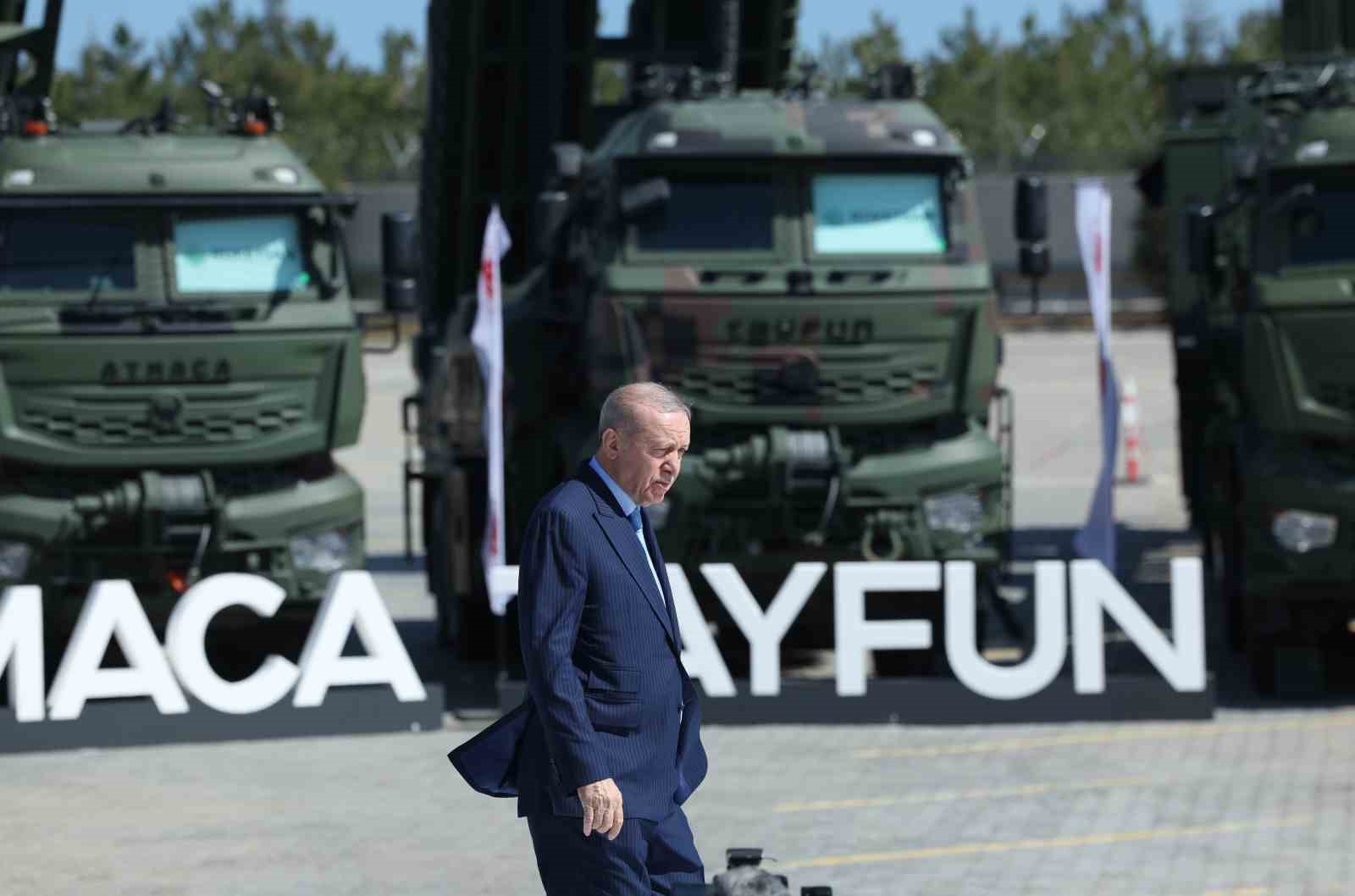 cumhurbaskani erdogan 2028de 11 milyar dolarlik ihracat hacmini yakalayacak insallah savunma ihracatinda dunyada ilk QhCfk34E