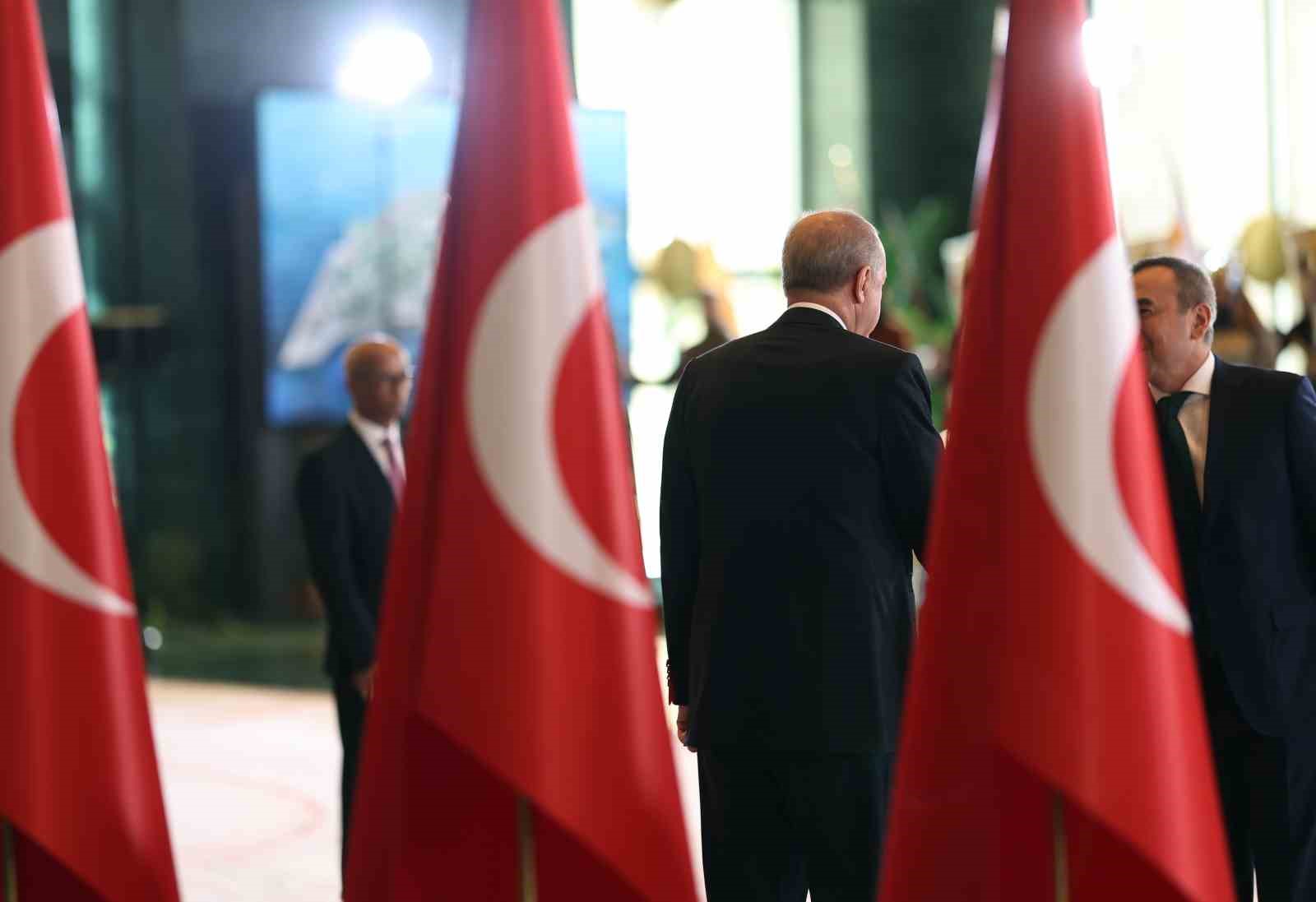 Cumhurbaşkanı Erdoğan, 29 Ekim Cumhuriyet Bayramı tebriklerini kabul etti 5 cumhurbaskani erdogan 29 ekim cumhuriyet bayrami tebriklerini kabul etti 1