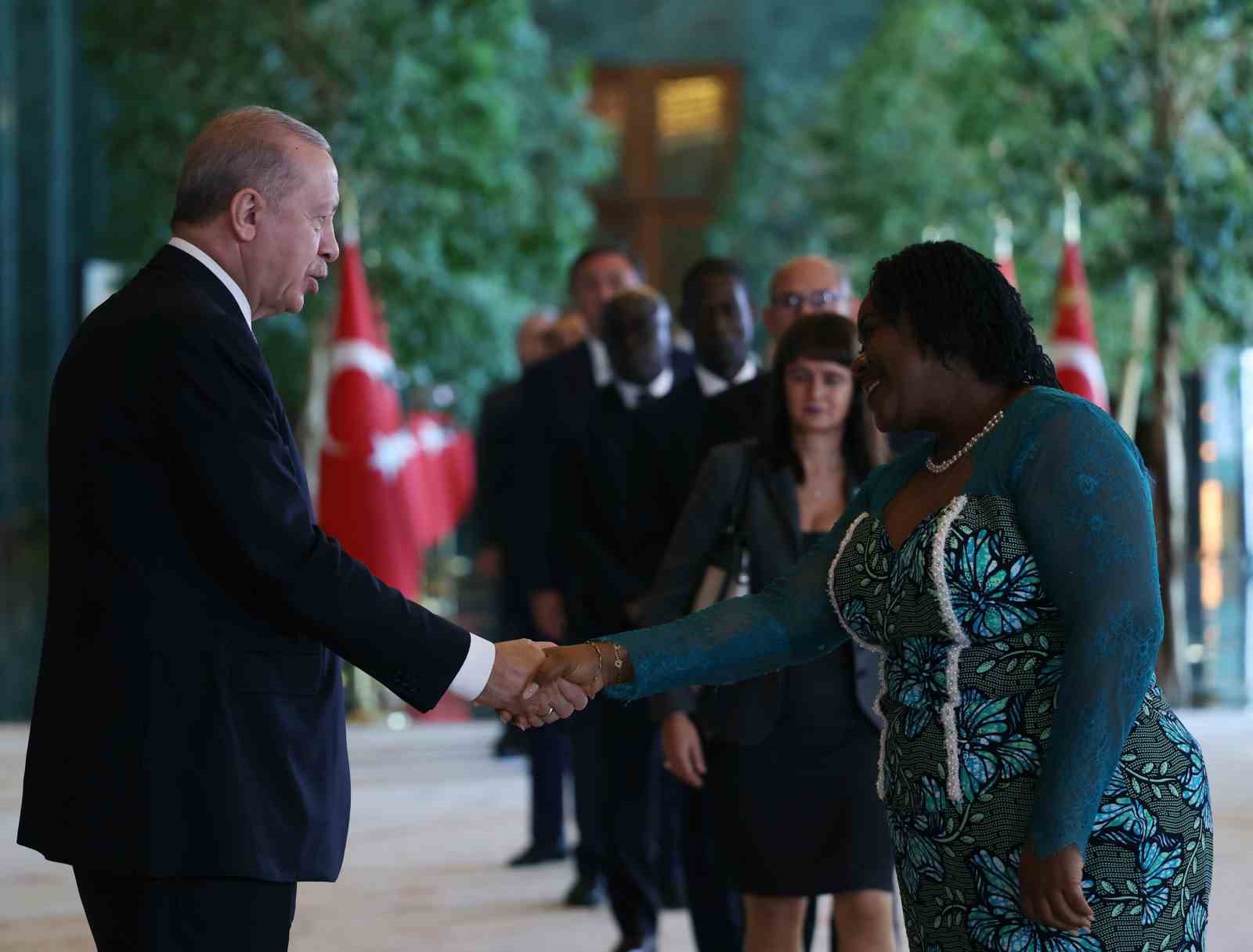 Cumhurbaşkanı Erdoğan, 29 Ekim Cumhuriyet Bayramı tebriklerini kabul etti 15 cumhurbaskani erdogan 29 ekim cumhuriyet bayrami tebriklerini kabul etti 11 zWQzXd3c