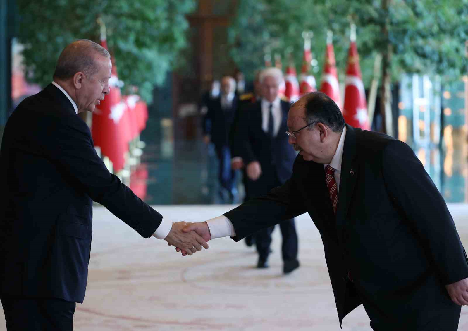 Cumhurbaşkanı Erdoğan, 29 Ekim Cumhuriyet Bayramı tebriklerini kabul etti 13 cumhurbaskani erdogan 29 ekim cumhuriyet bayrami tebriklerini kabul etti 9 inqOKjA3
