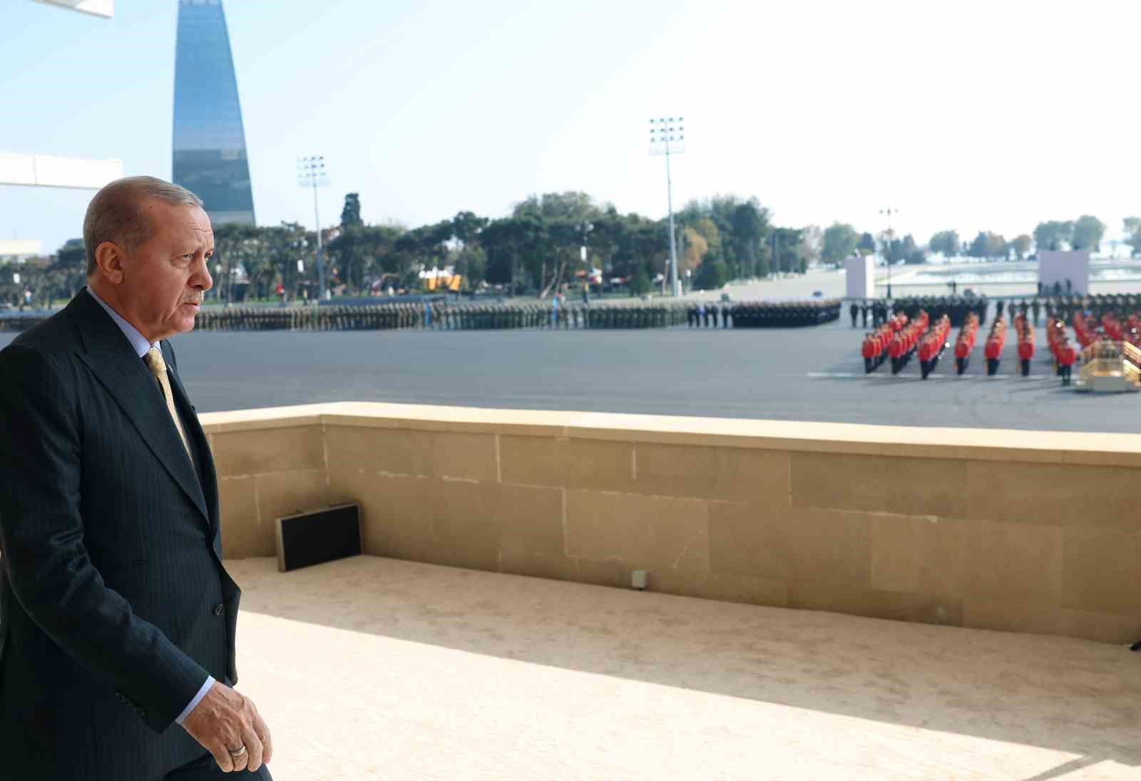 cumhurbaskani erdogan 8 kasim zafer gununun kutlandigi toren alaninda 3 kY4AW6gh