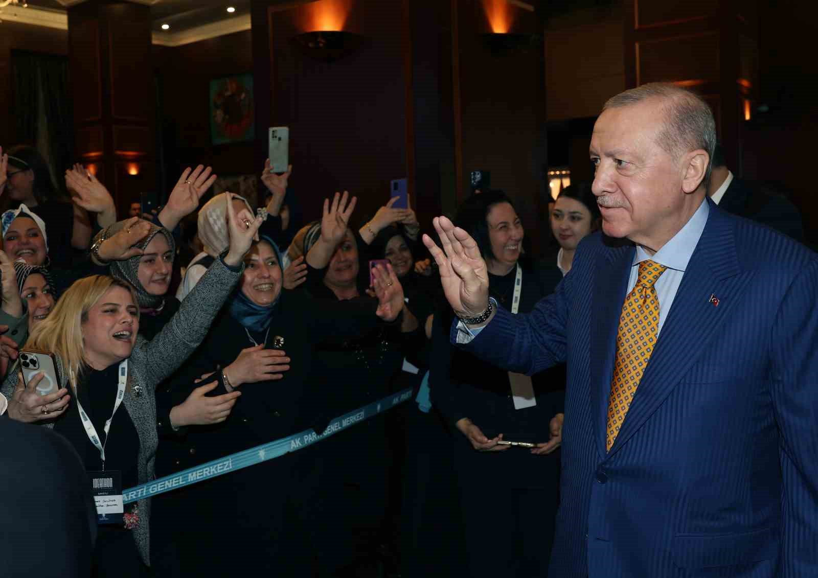 cumhurbaskani erdogan ailevi degerlerin muhafazasini bir milli guvenlik ve beka meselesi olarak goruyoruz 2 tygTO69M