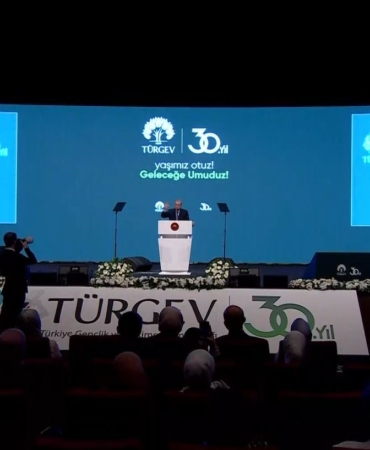 cumhurbaskani-erdogan-akisa-yon-veren-bir-genclik-yetistirecegiz-u334ZL9p.jpg