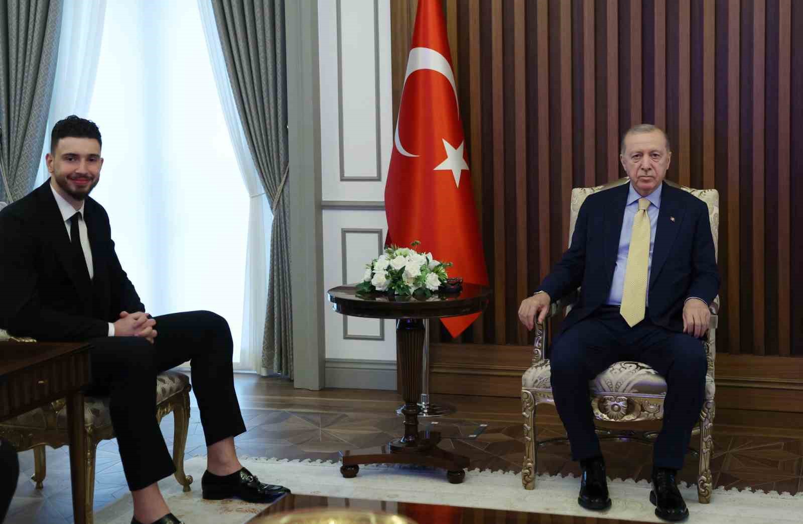 cumhurbaskani erdogan alperen sengunu kabul etti 0 L1Ty4YFK