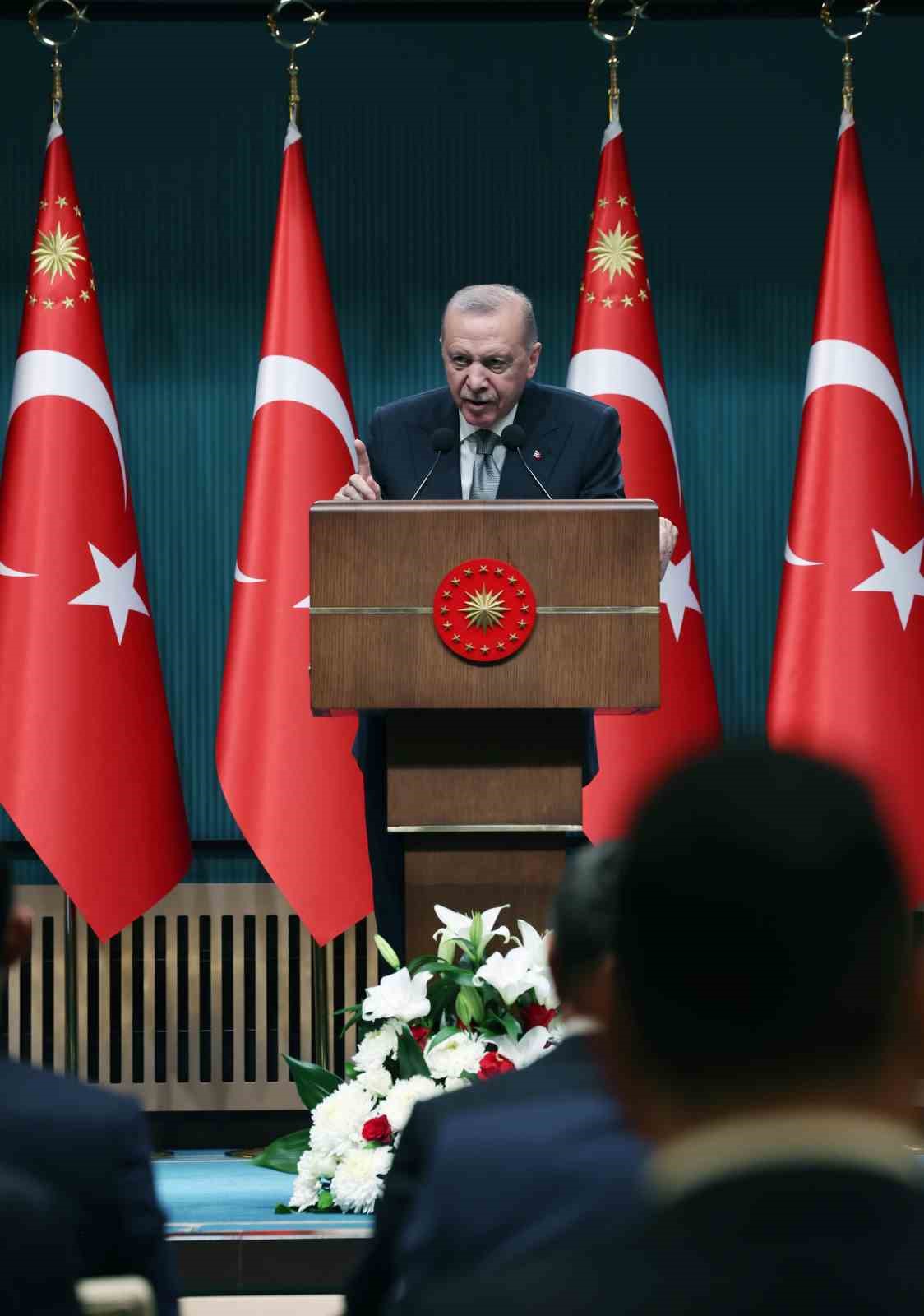 Cumhurbaşkanı Erdoğan: "Ankara tarihi bir zirveye, tarihi bir başarıyla ev sahipliği yapmak suretiyle uluslararası alanda görünürlüğünü hiç olmadığı kadar artırmıştır" 6 cumhurbaskani erdogan ankara tarihi bir zirveye tarihi bir basariyla ev sahipligi yapmak suretiyle uluslararasi 7dnHknkK