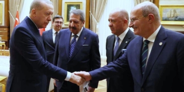 cumhurbaskani-erdogan-ankaranin-ekonomi-aktorlerini-kulliyede-kabul-etti-qEIDvyU4.jpg