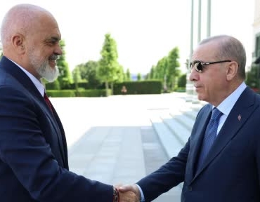 cumhurbaskani-erdogan-arnavutluk-basbakani-edi-ramayi-kabul-etti-v6YHgeFT.jpg
