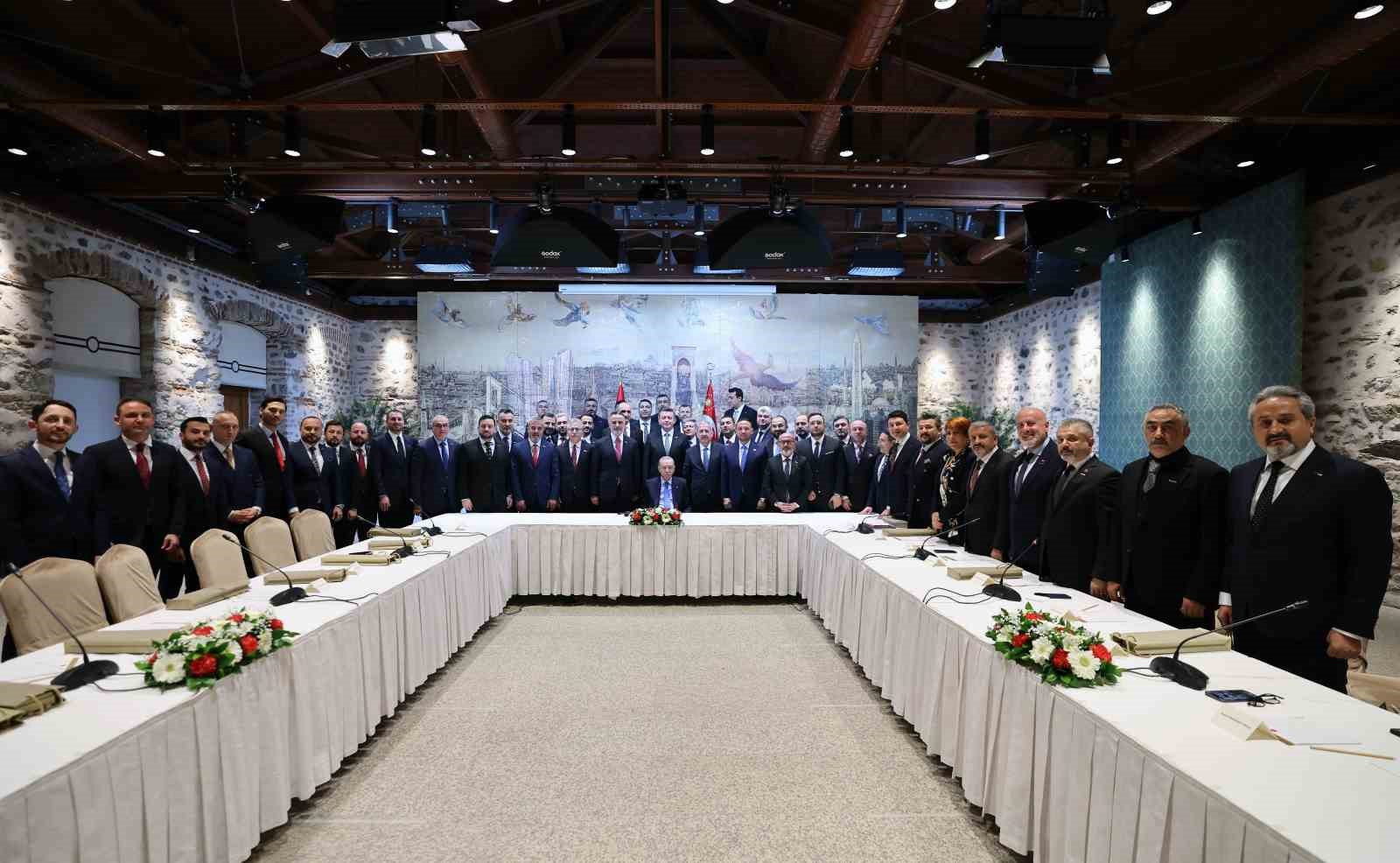 cumhurbaskani erdogan askon yonetim kurulunu kabul etti 2 FLEADD67